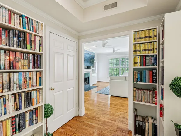 4040 Woodlawn Dr Unit 30, Nashville, TN 37205