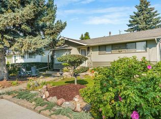 4708 Malmo Rd NW, Edmonton, AB T6H4L6