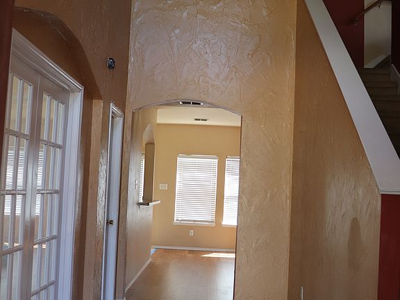 3rd image of 8508 Prairie Dawn Dr