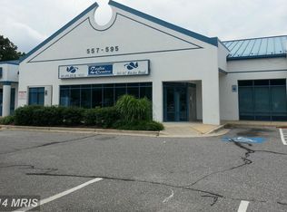 525 Ritchie Rd, Capitol Heights, MD 20743