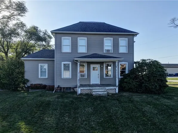 4585 Kemary Ave SW, Navarre, OH 44662