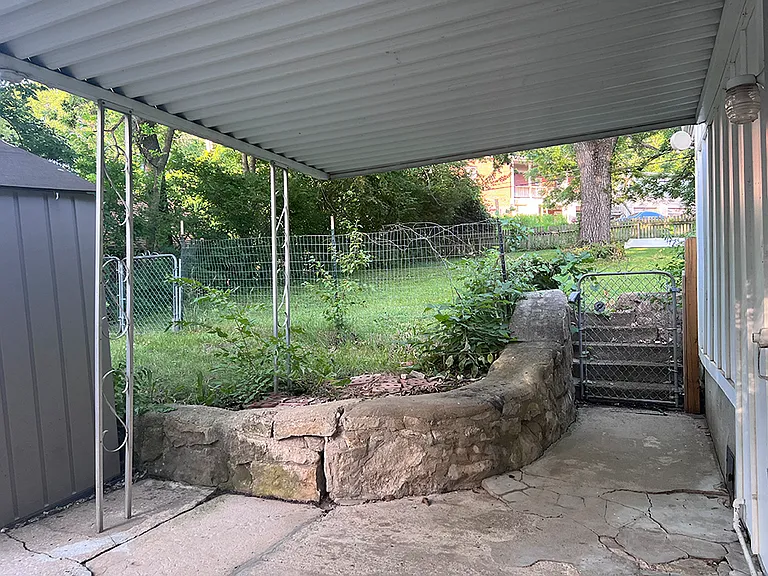 9239 McGee St — Photo 5