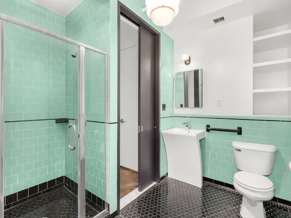 150 West 26th Street image 11 of 12