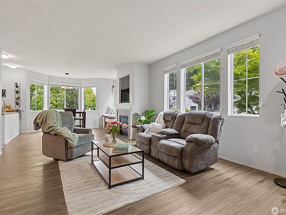 4th image of 2696 Erwin Ave #1