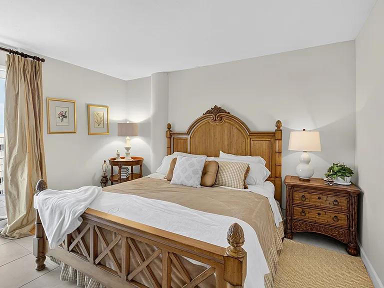 4041 Gulf Shore Blvd N #1807 — Photo 22