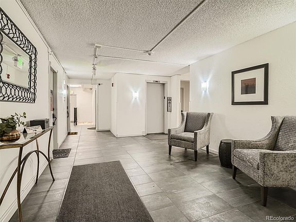3rd image of 1365 Columbine Street #103