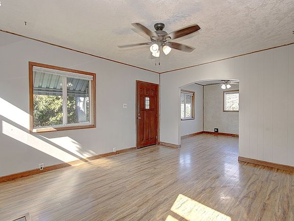 4th image of 1911 Kauffman Ave