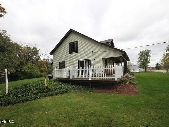 4th image of 4634 Van Buren St
