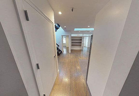 3rd image of 66 Pearl St APT 501