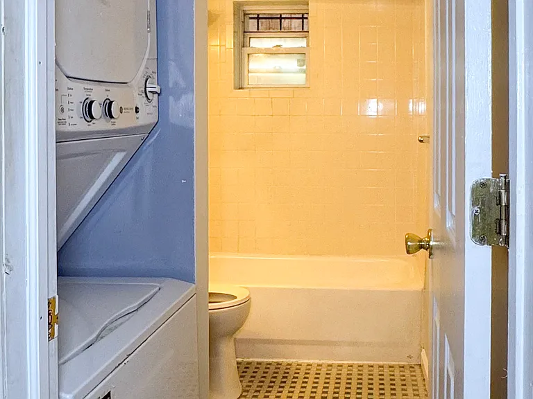 82 S St NW #A — Photo 13