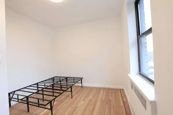 Rented by Bold New York | media 20