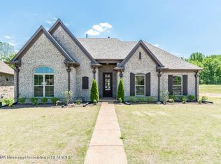 5179 Stonecrest Dr, Olive Branch, MS 38654
