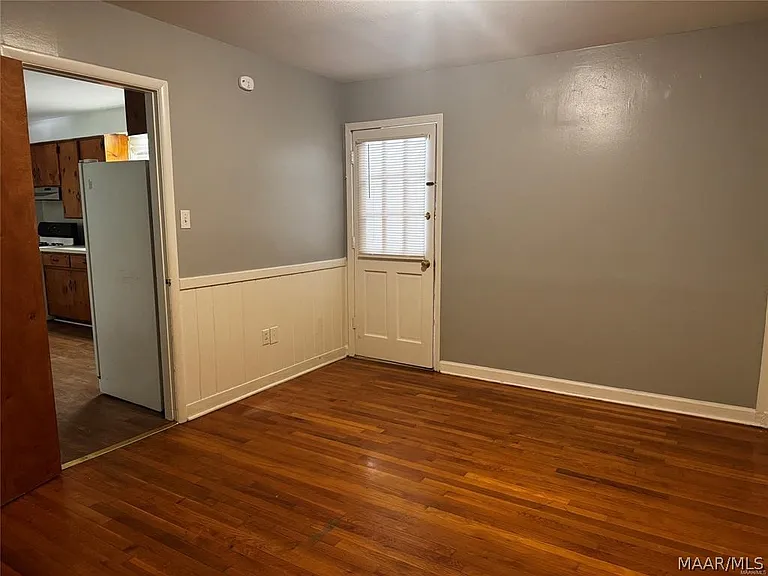 111 Easthaven Rd — Photo 9