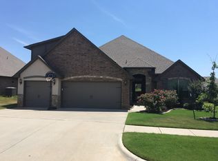 1116 Samantha Ln, Moore, OK 73160