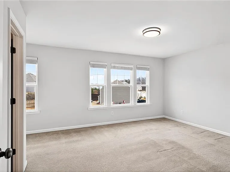 5377 Fountain Head Ln — Photo 31