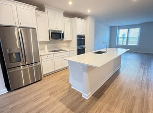 2108 Acadia Rd, Herndon, VA 20170