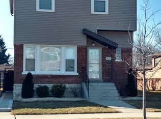 9906 S Prairie Ave, Chicago, IL 60628