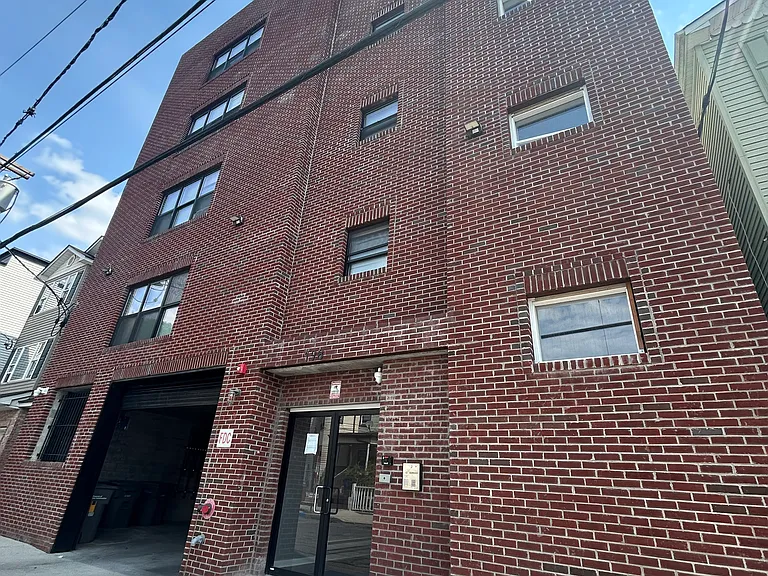 198 Harrison St #503 — Photo 1