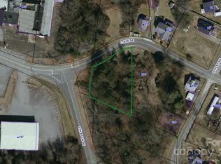970 C Ave SE, Hickory, NC 28602