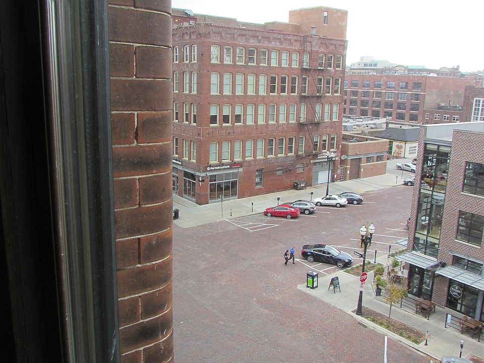1st image of 424 S 12th St APT 301