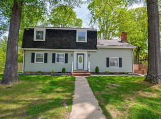 1517 Sandgate Rd, Midlothian, VA 23113