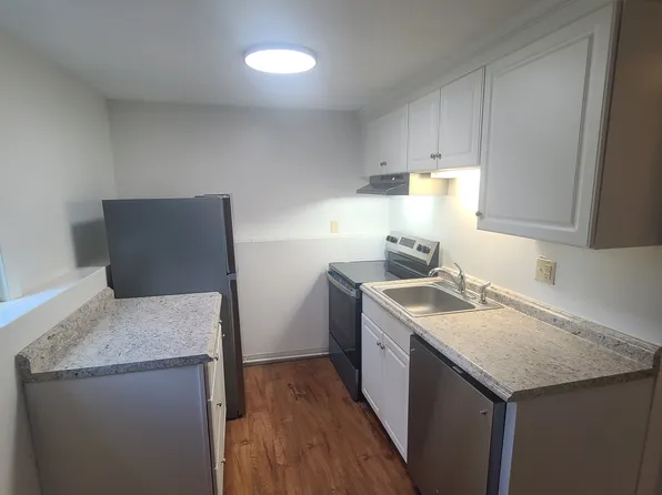 121 Great Rd #E, Acton, MA 01720