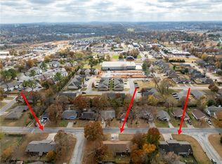 11 Units Total W, Rogers, AR 72756