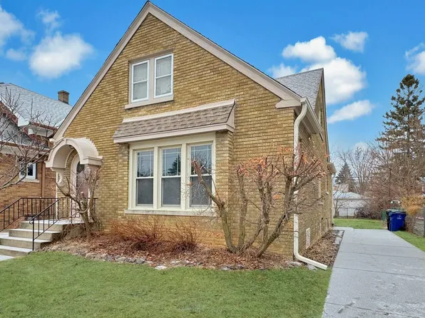1020 Augusta STREET, Racine, WI 53402