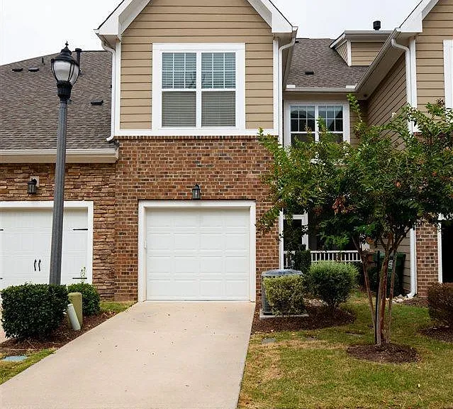 4015 Overcup Oak Ln — Photo 10