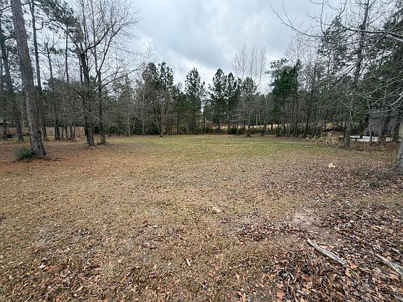 2nd image of 32 Brookwood Ter