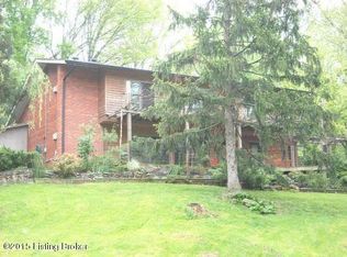 3005 Springcrest Dr, Spring Valley, KY 40241