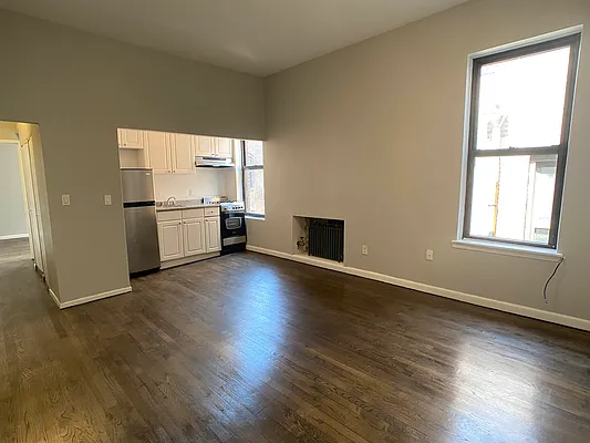 Rented by Tourma Realty LLC | media 5