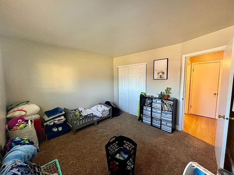 N113W15477 Francese Dr — Photo 19