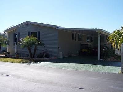 1st image of 636 Waveside Dr