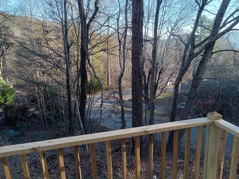 39 Carolina Hts #B — Photo 14