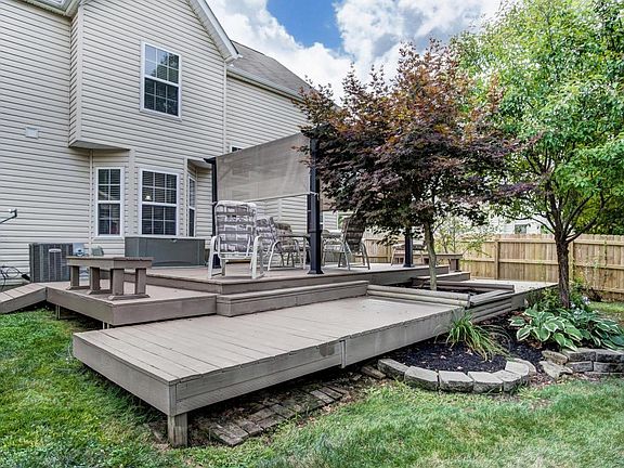 3rd image of 173 Shaleridge Dr