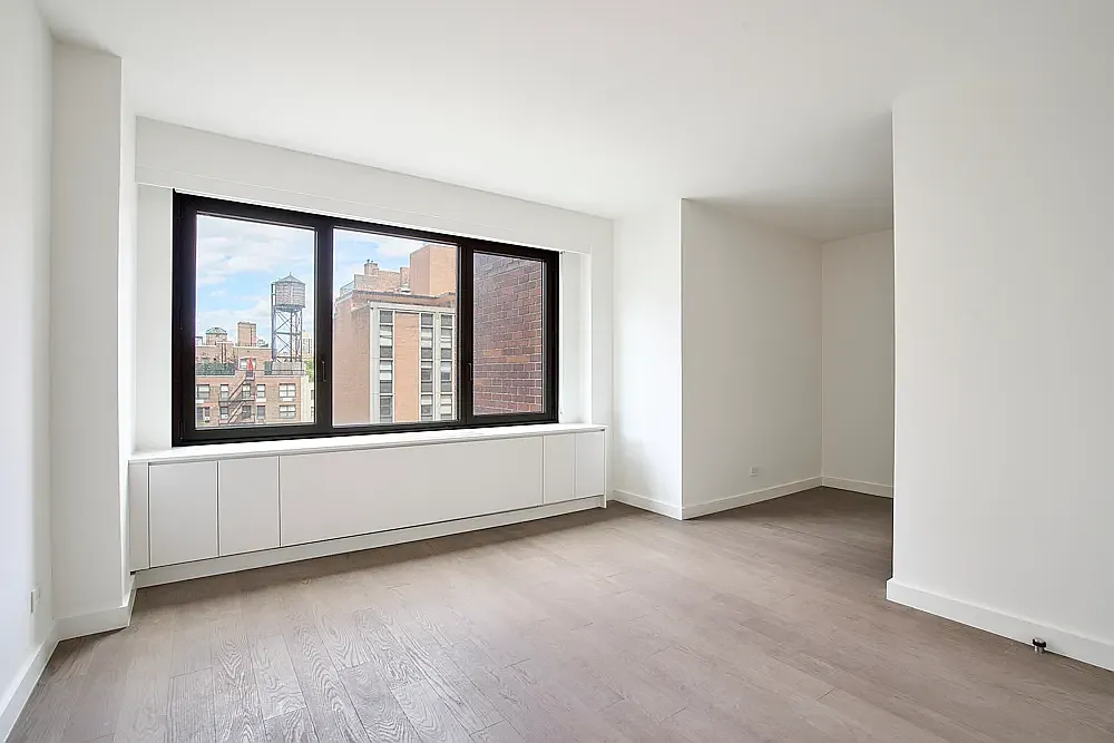 220 East 72nd Street — Photo 1