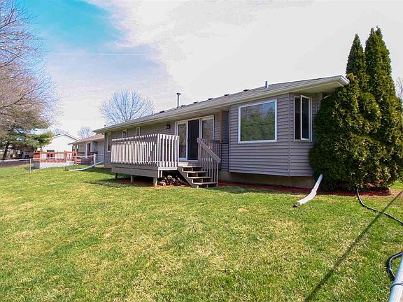 2nd image of 1071 Arnold Ave
