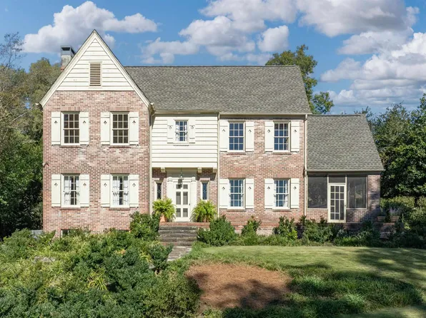 8 Rockdell Lane Mountain Brk, Birmingham, AL 35213