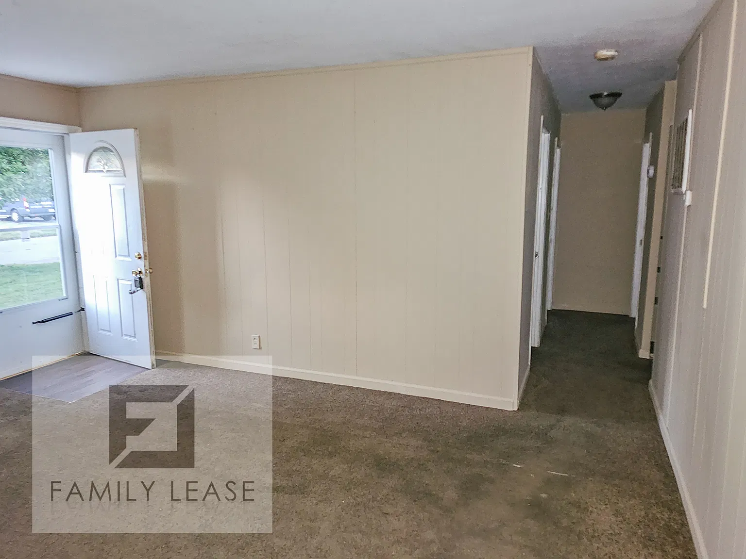 3 bed, 957 sqft, $1,300 — Photo 4