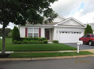 108 Southampton Dr, Galloway, NJ 08205