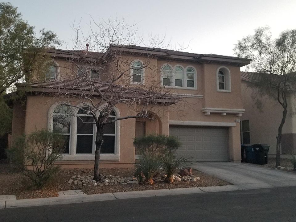 1st image of 7227 Burnett Ave