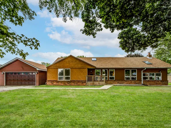 11647 S Tripp Ave, Alsip, IL 60803