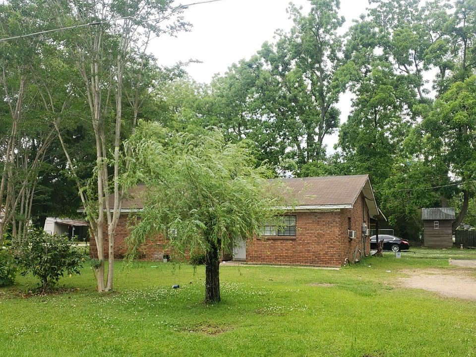2nd image of 318 Manning St