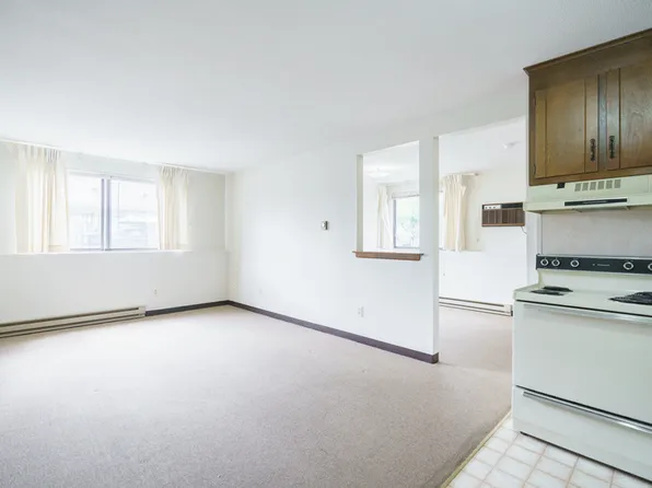 65 East St, Plainville, CT