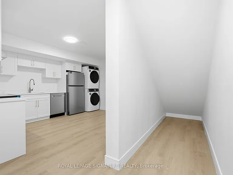 53 Bishop Ave #1A — Photo 8