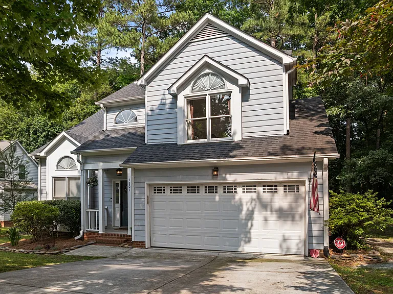 5807 Tahoe Dr — Photo 2