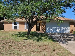 1603 Charles Ave, Panhandle, TX 79068