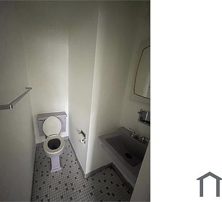3rd image of 2822 Olinville Ave Floor 3