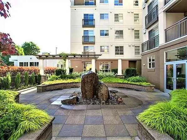 118 107th Ave NE Unit B216, Bellevue, WA 98004